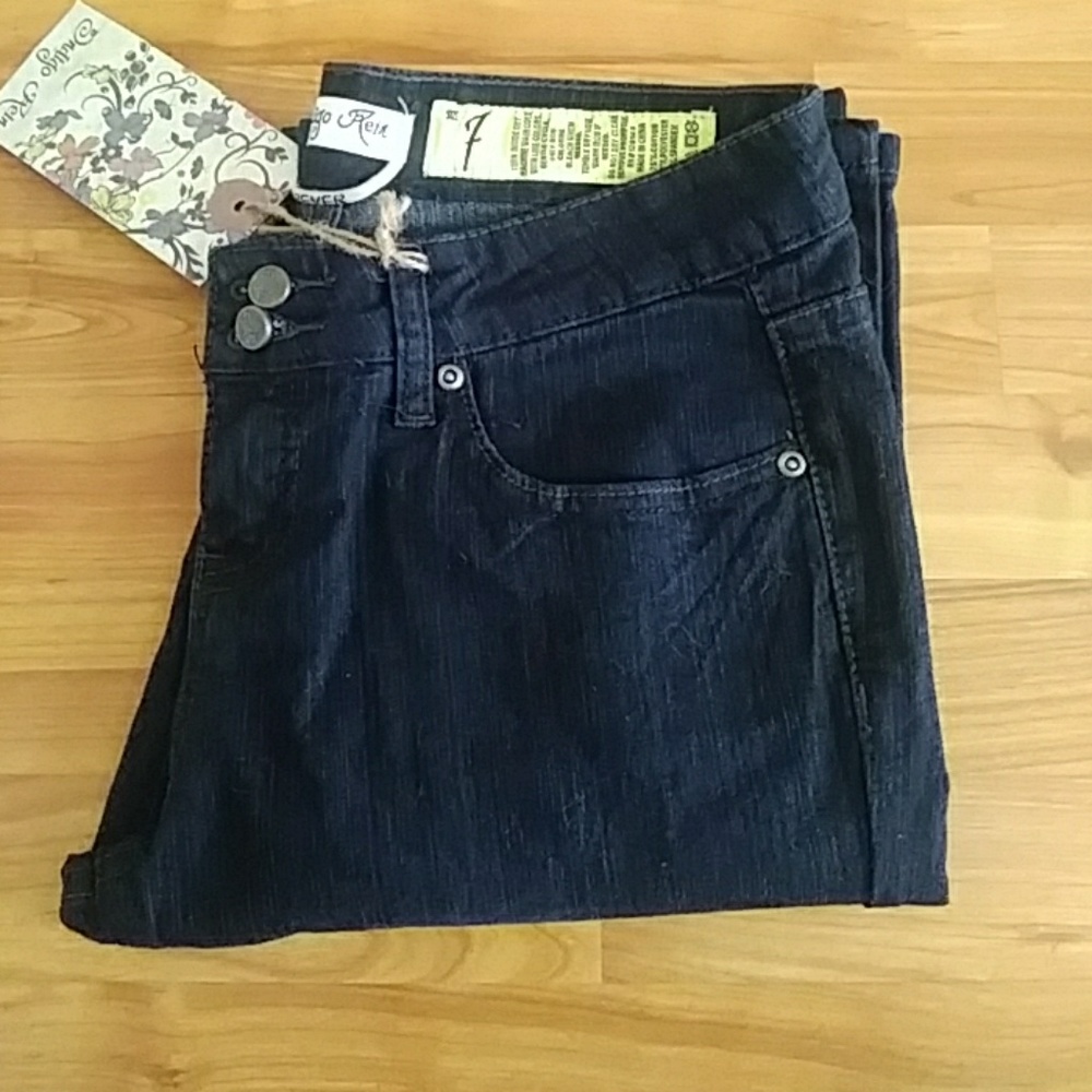 Bootleg jean size 7